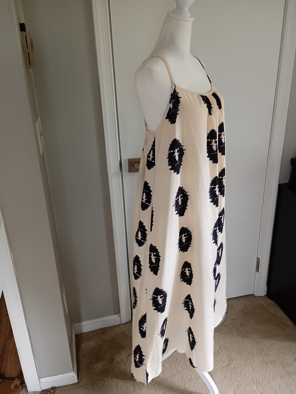 SHEIN Cream Dress with Black Brushstroke Print